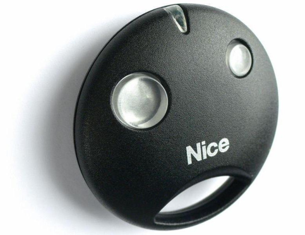 Пульт для ворот и шлагбаума Nice SM2KIT оригинальный Италия 2шт