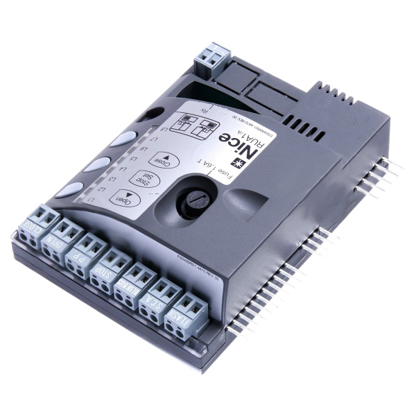 Блок управления NICE RUA1/A используется в приводах для откатных ворот RUN1800, RUN1800R01/A, RUN2500